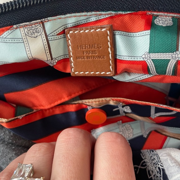 New Hermès Airsilk 44 duffle bag orange poppy - Picture 9 of 14